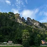 Wuenschendorf Апартаменты Durrrohrsdorf