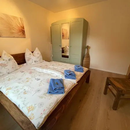 Apartment Wuenschendorf *